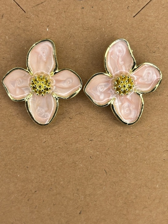 Fashion Jewelry Jewelry - Delicate Pink Enamel Flower Stud Earrings - Gold Trim Fashion Jewelry